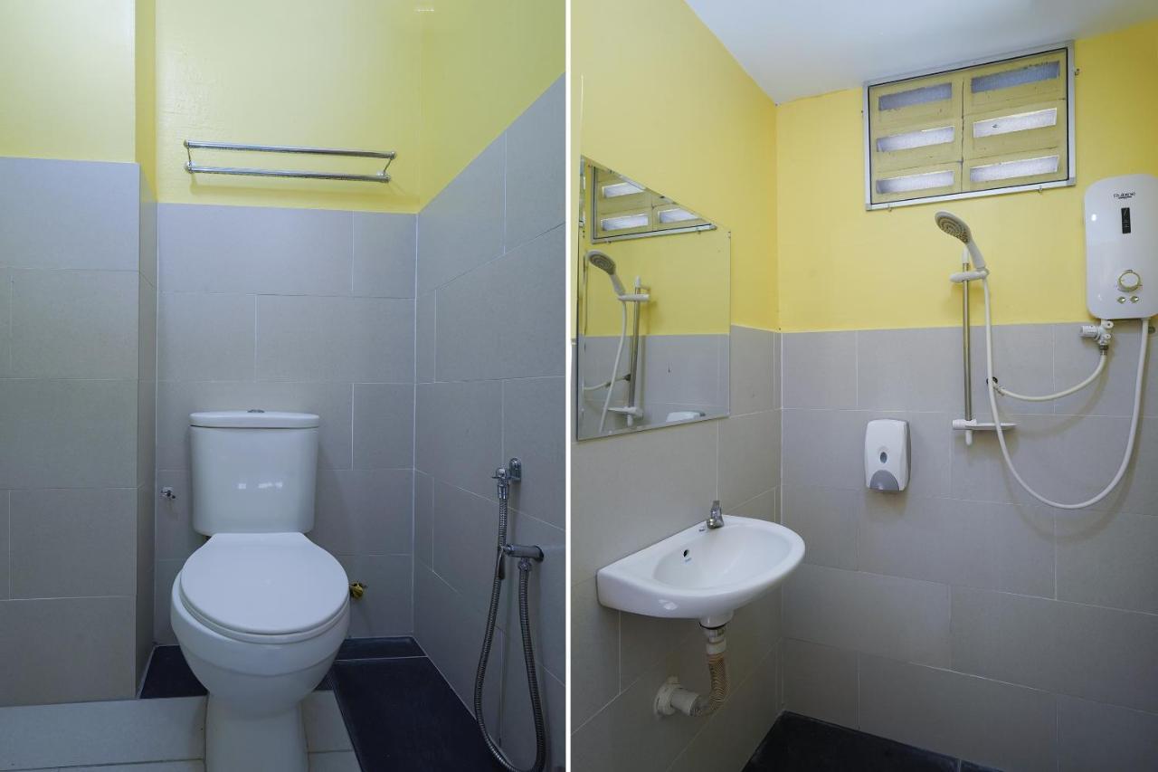 Oyo 90451 Bangi Moya Guesthouse Kültér fotó